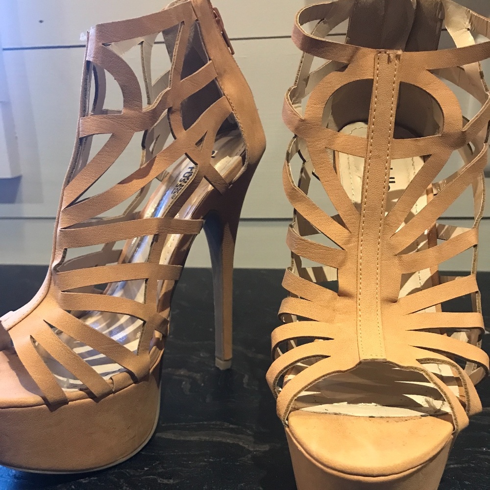 Tan heels